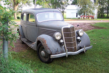 1935 Ford Deluxe Sedan                                                            Springfield, MN,,Schwanke Engines LLC- Schwanke Engines LLC